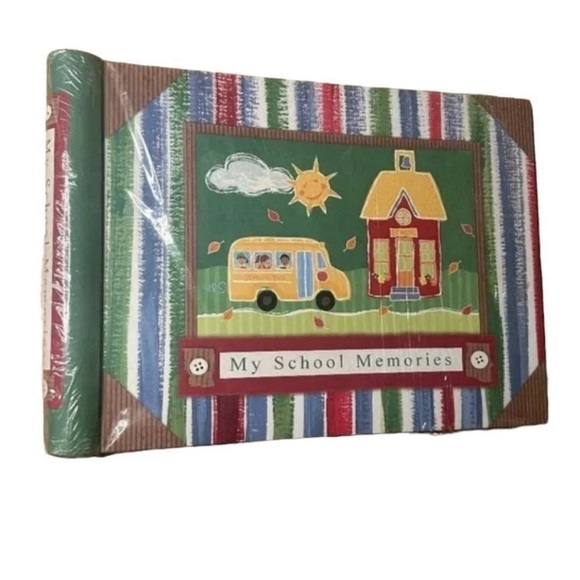 Southern Living At Home My School Memories Book Album K-8th Grade Scrapbook New - Picture 1 of 5